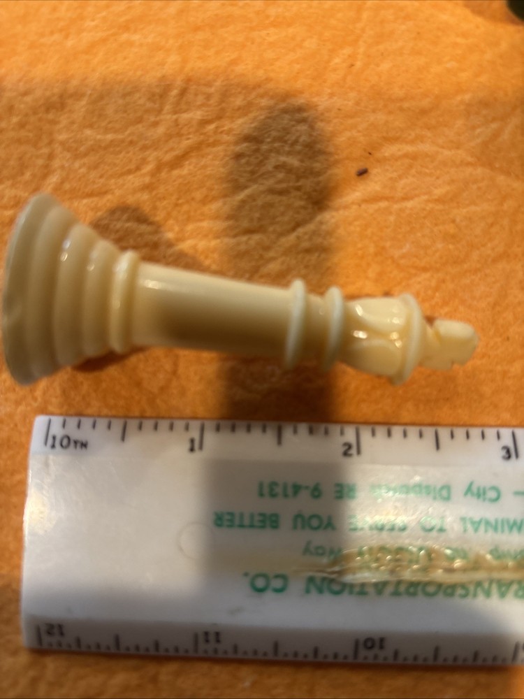 Vintage Plastic Chess Pieces. ￼ Green Felt Bottom. Hard Plastic.