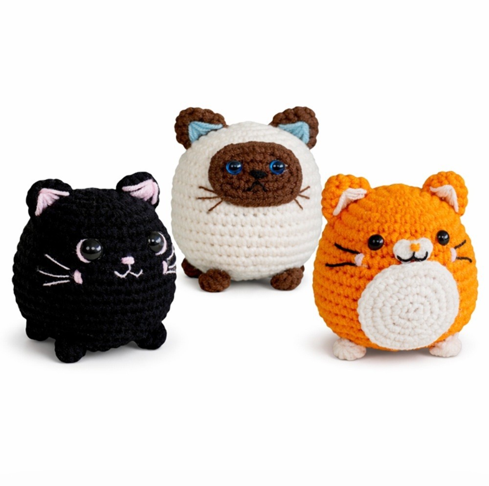 Beginner Crochet Kit 3 Pack Cats Amigurumi DIY Set  with Video Tutorials