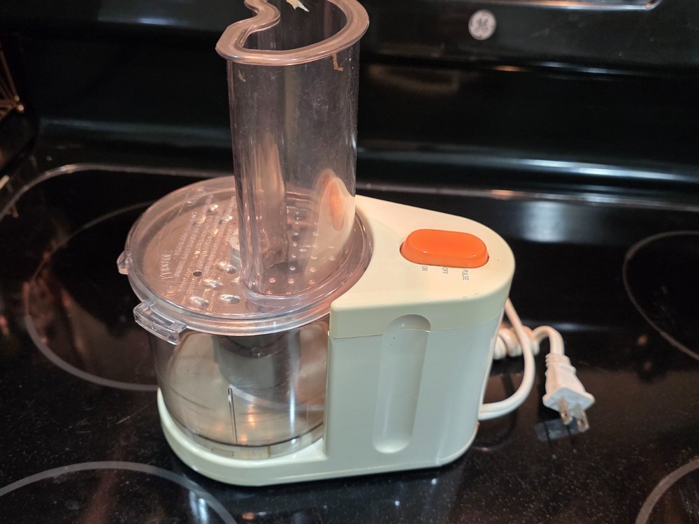 Black & Decker Handy Shortcut Mini Food Processor - tested and working