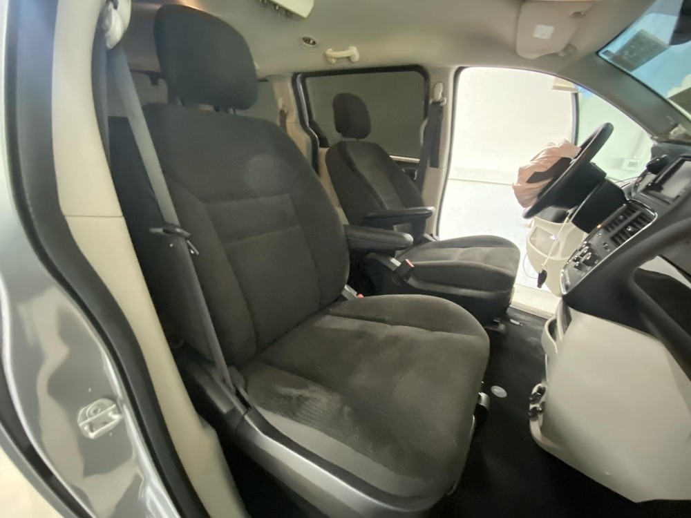 Used Floor Jack fits: 2019 Dodge Caravan Grade A