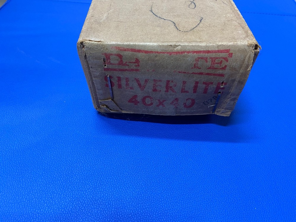 Da-Lite Silver Pacer 40"X40" Projector Screen - Vintage