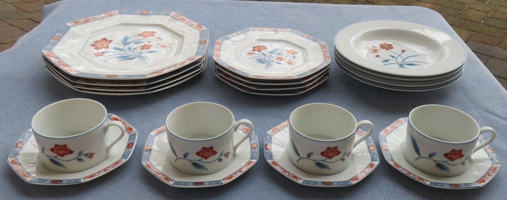 20 Pcs Set for Four Fitz and Floyd Jardin de Chine Dinnerware