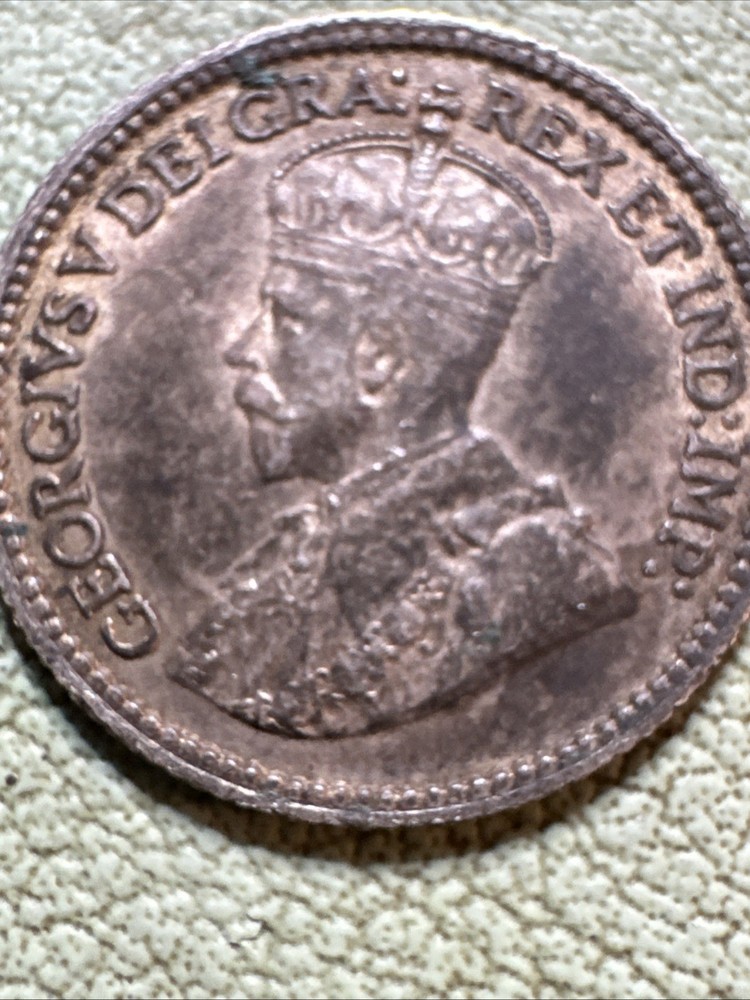 1914 Canada Silver Five Cents - Toned - Solid AU George V