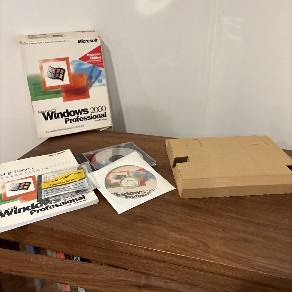 Microsoft Windows 2000 Professional Retail Box, Upgrade Version