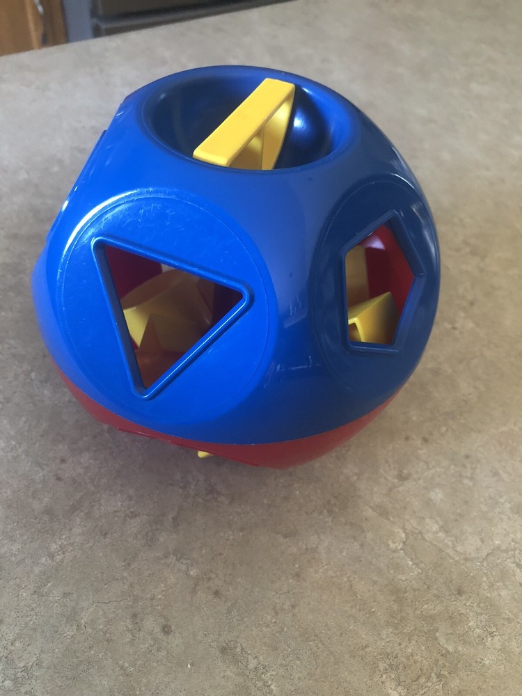 Tupperware Shape O Toy EUC!