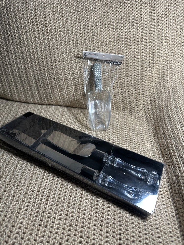 Wedding Anniversary Cake Knife & Server Set Clear Handles with 2 pk Scoops