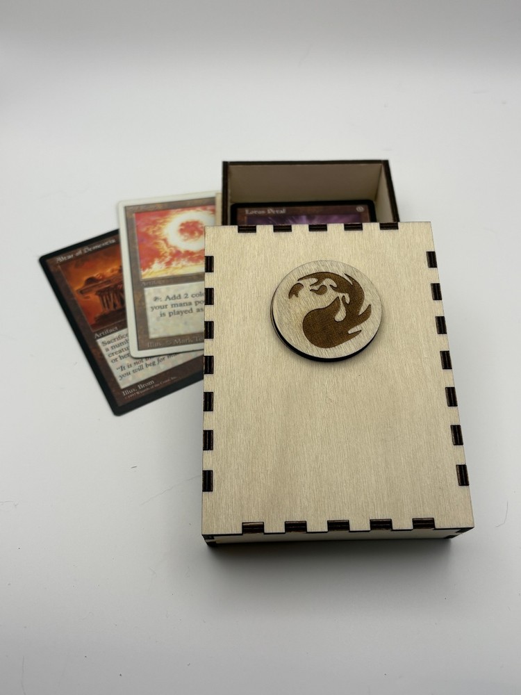 Magic: the Gathering Laser Cut Mana Deck Box