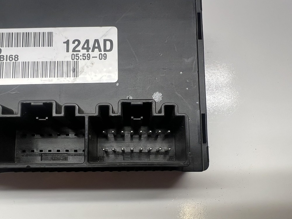 16 17 18 JEEP GRAND CHEROKEE DODGE DURANGO TRANSFER CASE CONTROL MODULE OEM