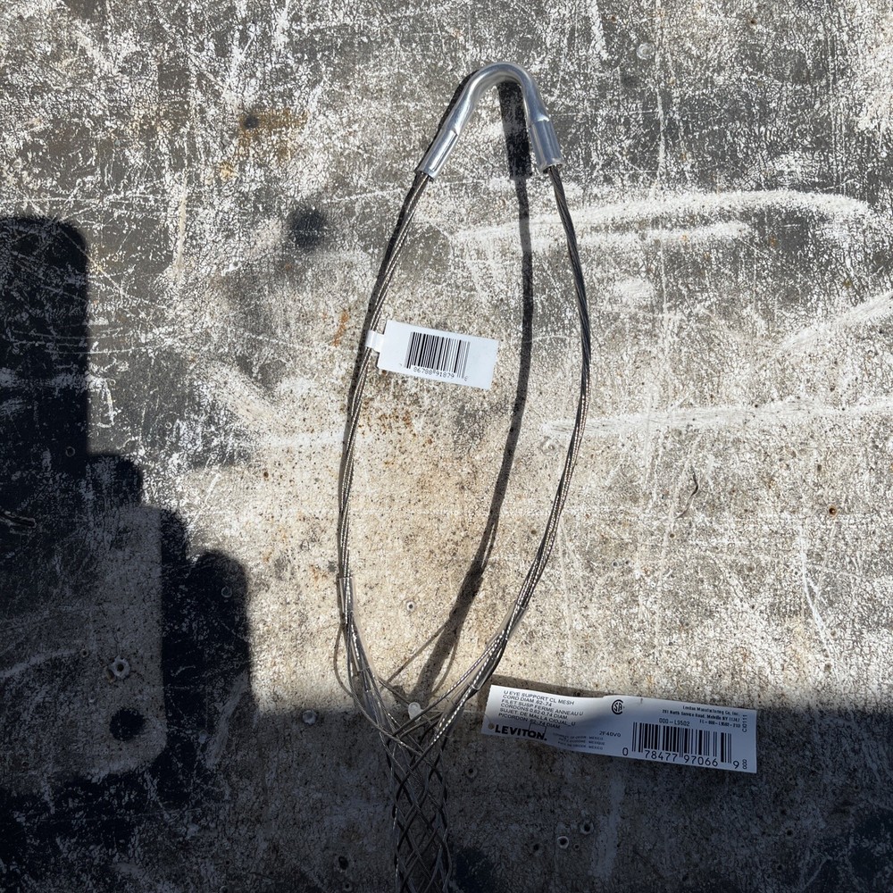 Leviton L9502 Wire Mesh Safety Grip