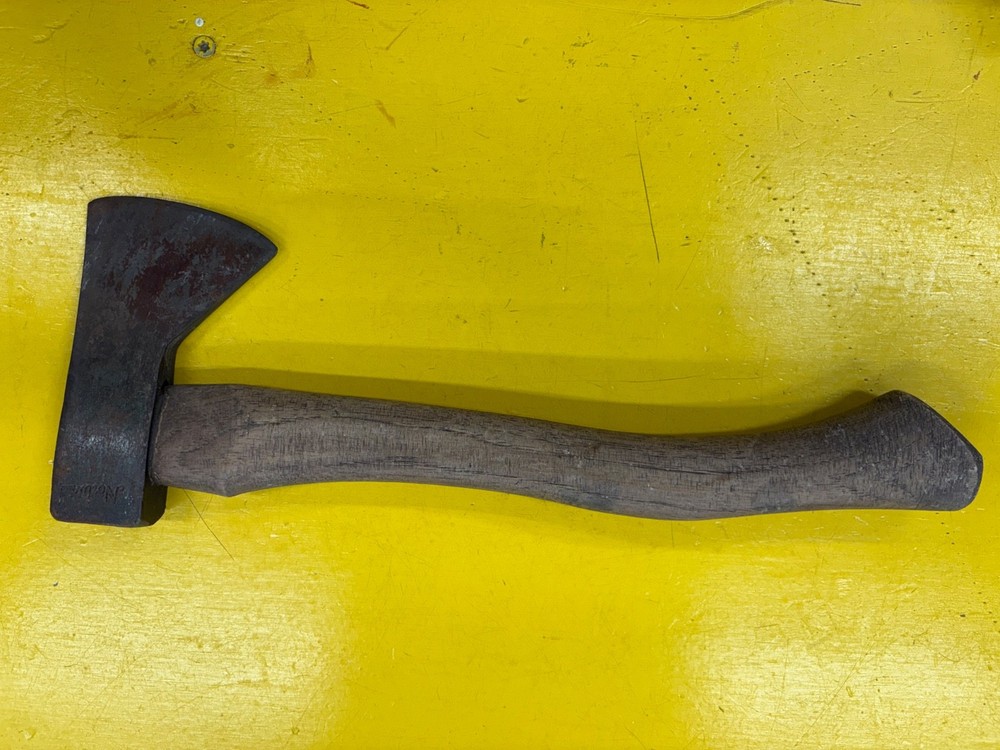 Norlund Tomahawk Hatchet axe camp