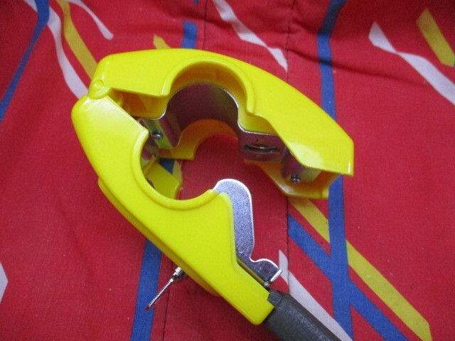 Stoplock With Flashing Light Steering Wheel Lock And 2 Keys