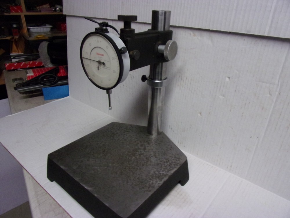 STARRETT #653 Dial Comparator. Cast Iron Base. W/656-441 Indicator used