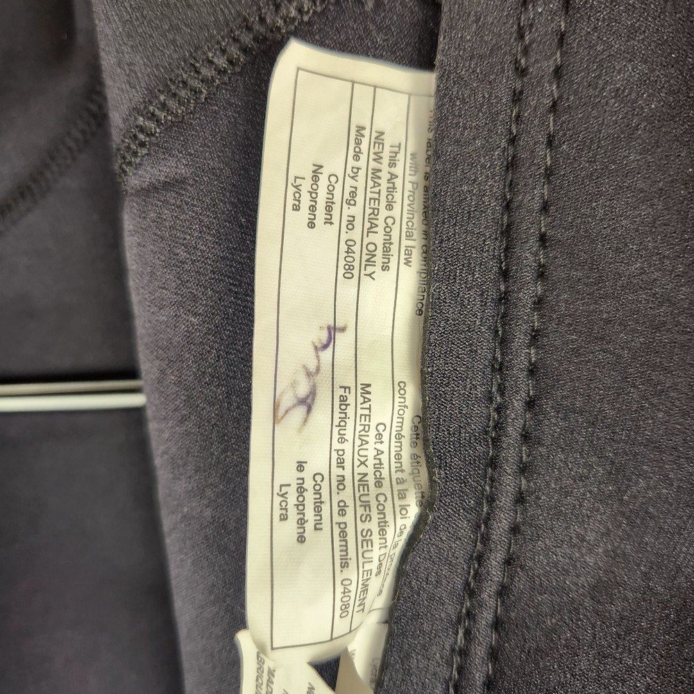 Power Deck Wetsuit Size Large Shorts Back Zip