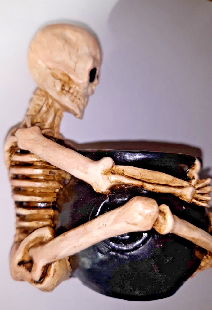 Creepy Skeleton Tabletop Candle Holder Cauldron
