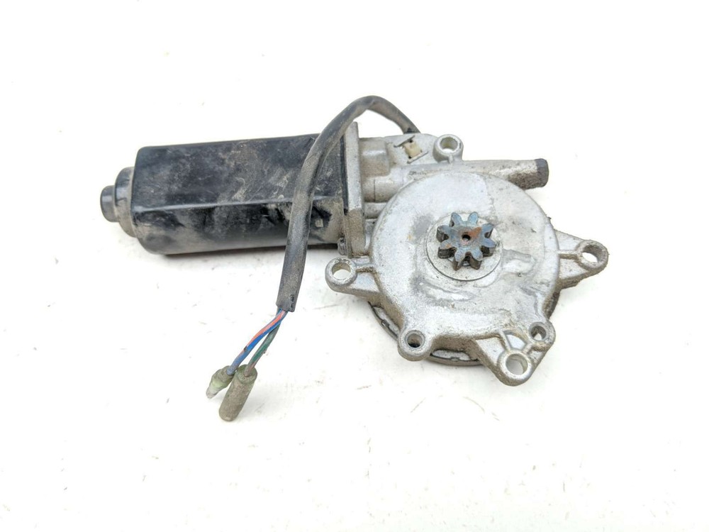 12 Can Am Spyder RT Windshield Motor 278002579