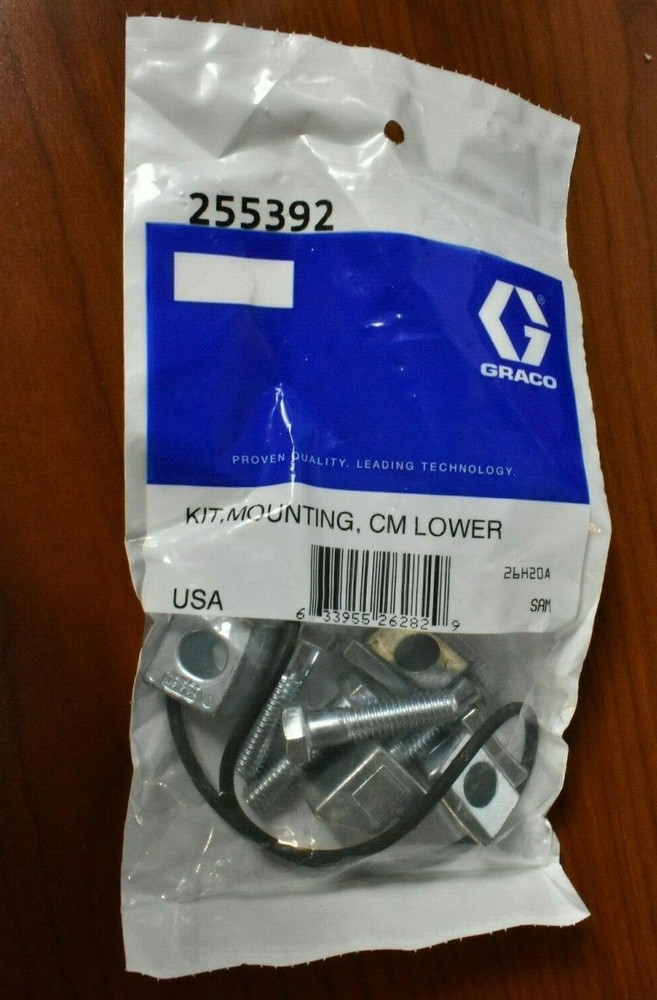 Graco 255392 CM Lower Mounting Kit New