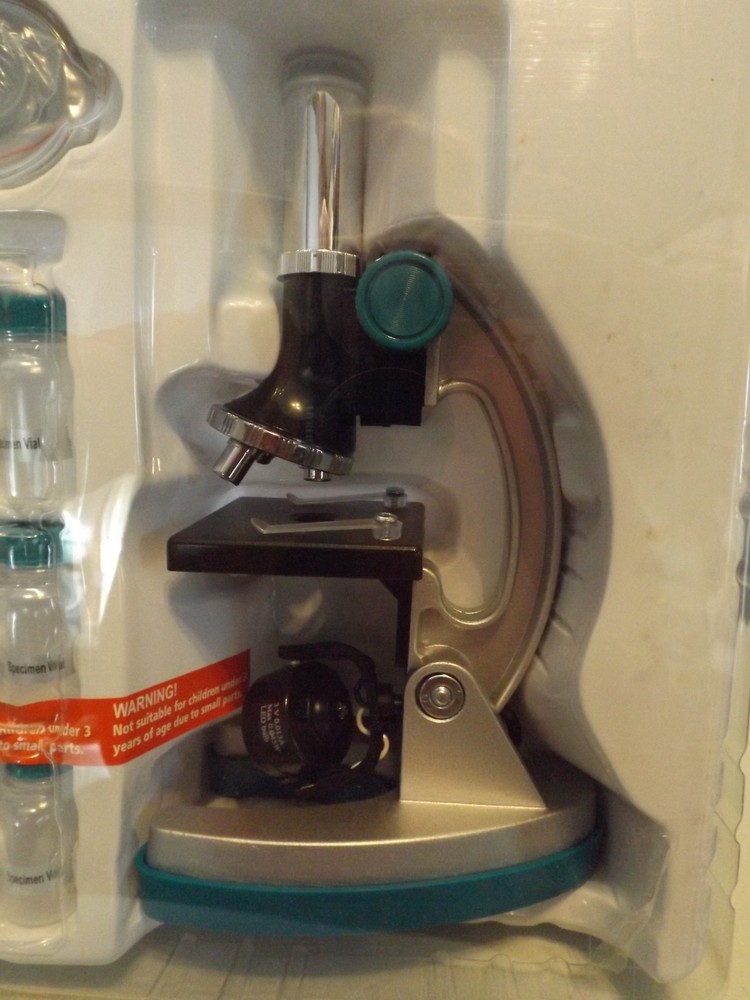 GeoSafari MicroPro 48 Piece Microscope Set - NIB