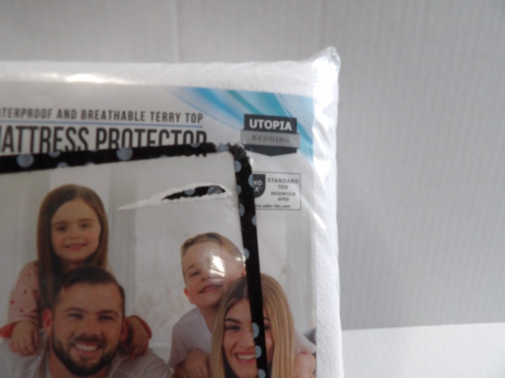 Utopia Waterproof Terry Top Mattress Protector, Full Size, Fluid Protection NEW
