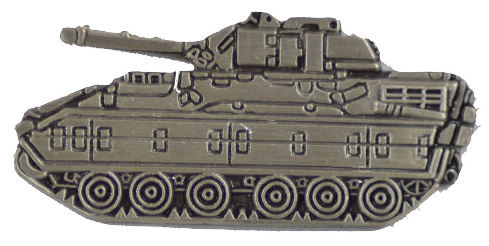M2 A1 BRADLEY HAT PIN
