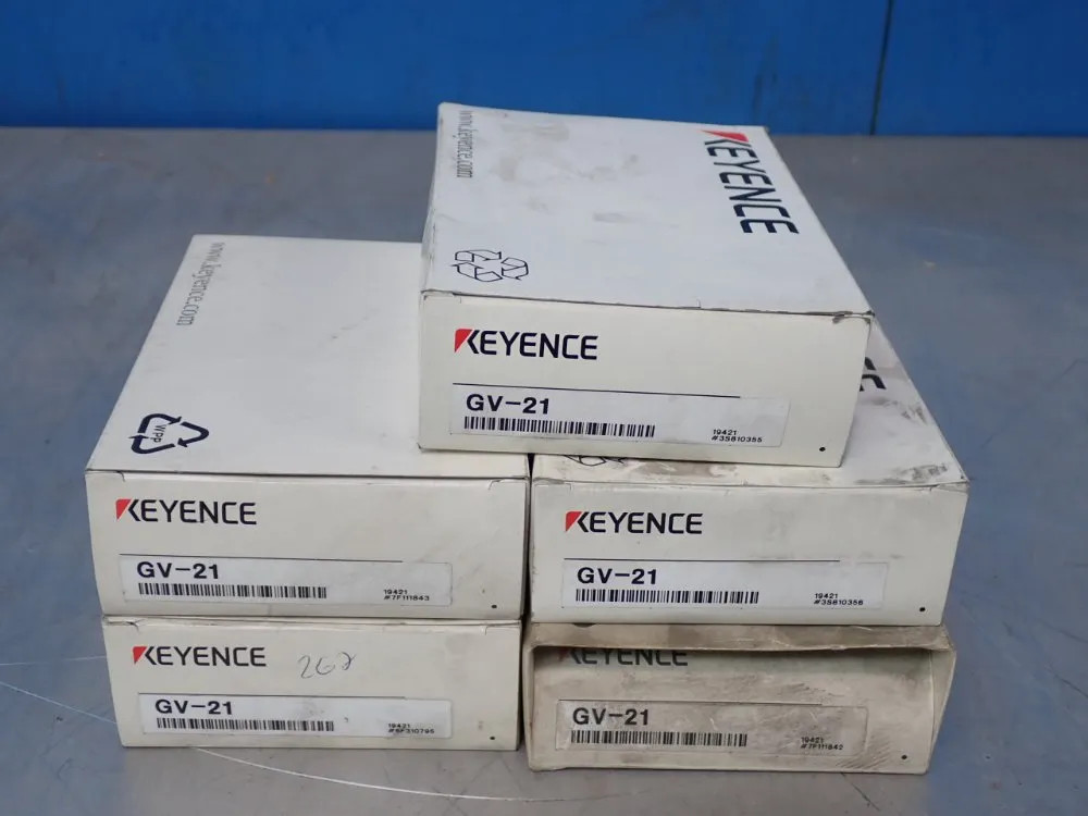 KEYENCE AMPLIFIER UNIT GV-21