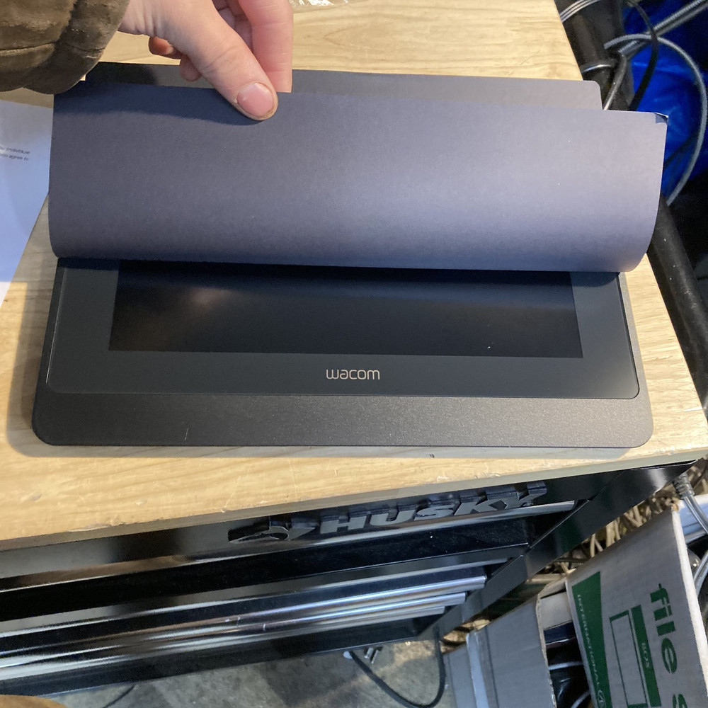 Wacom DTU-1141B 10.1" Interactive Pen Display No Stylus