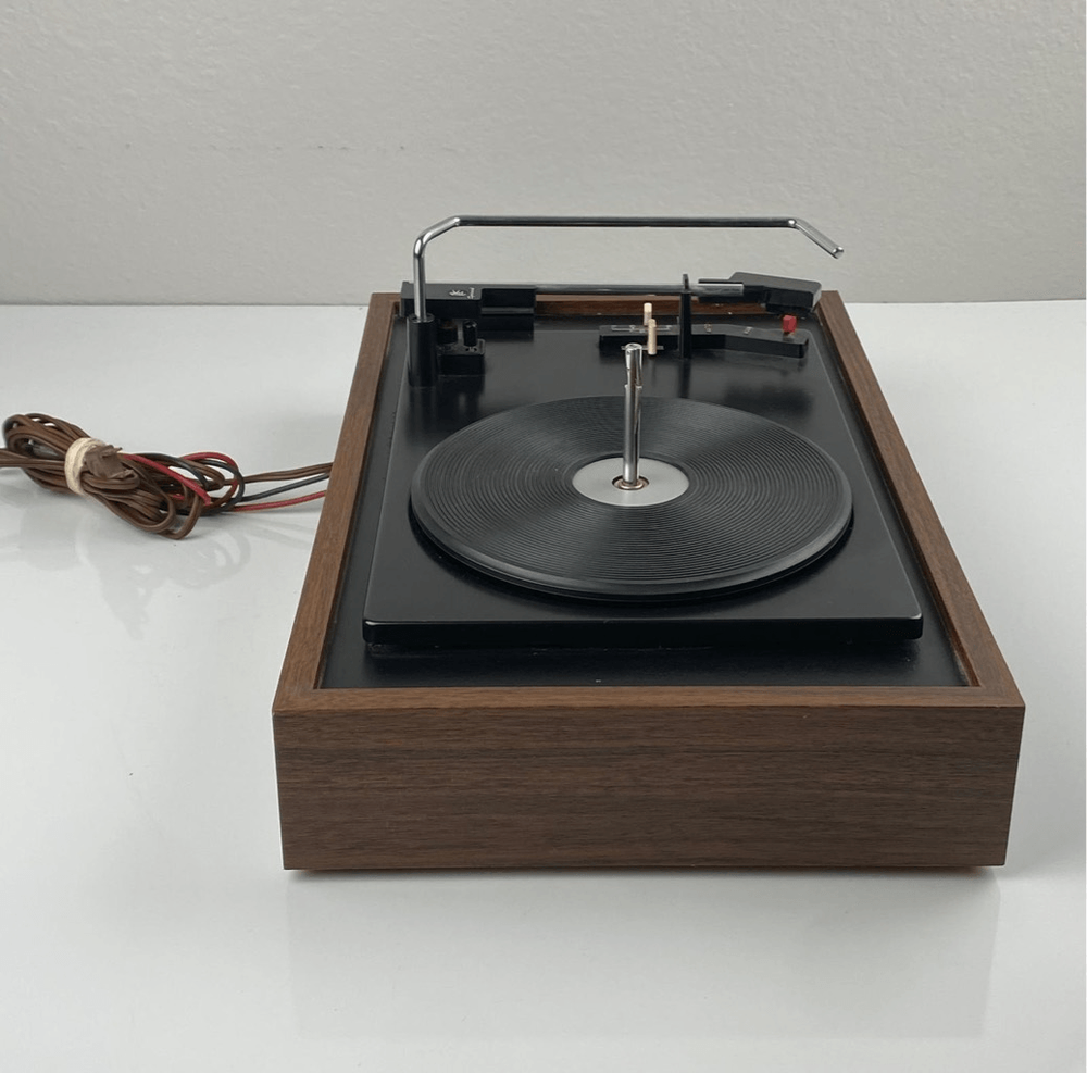 Vtg Webcor AM/FM Solid State Stereophonic Multiplex Receiver & Turntable WFX151