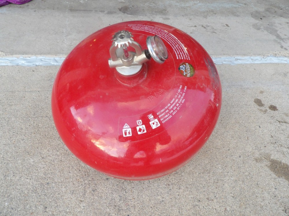fire defender 26 lbs dry chemical controls all fires
