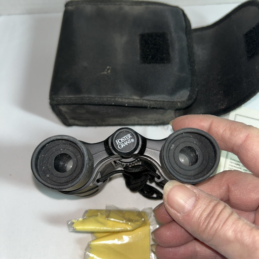 Foster Grant Binoculars With Case
