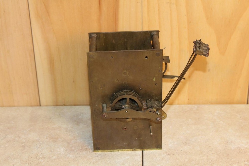 Rare Early WEIGHT DRIVEN Westminster Chime Clock Slave Movement