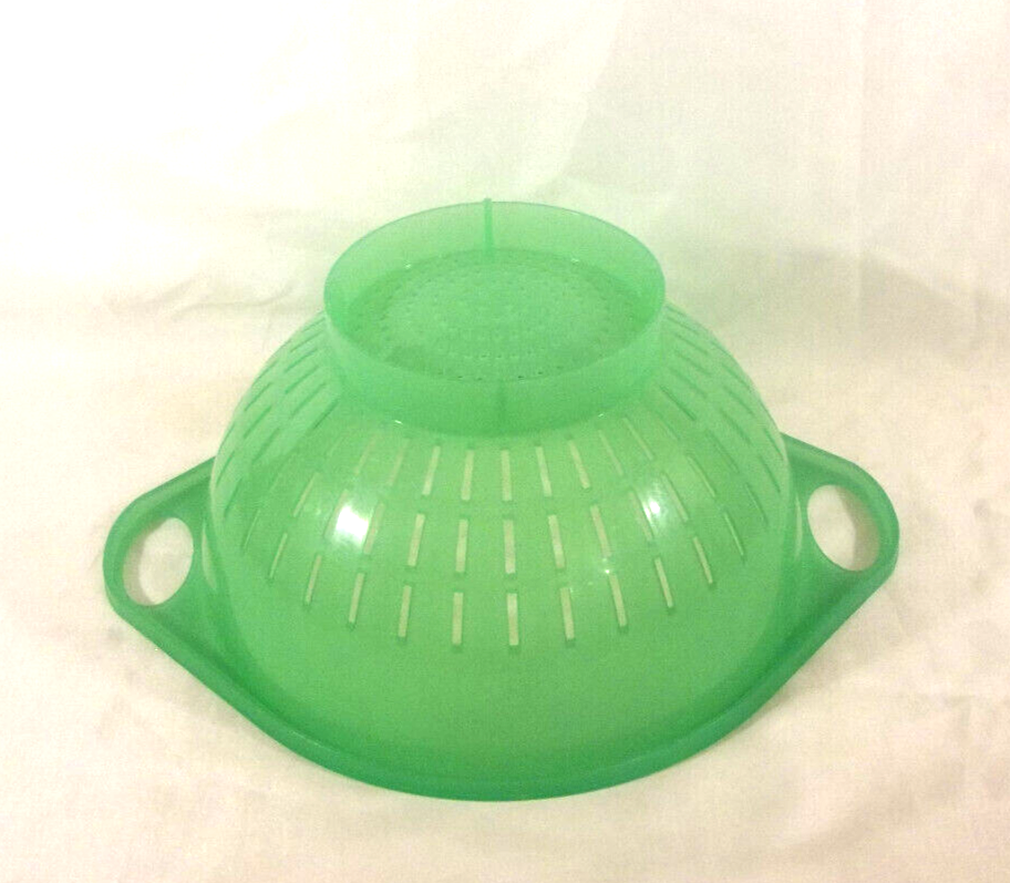 Copco Green Colander #2525-01