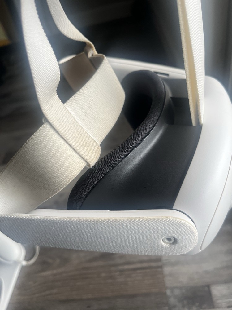 Meta Quest 3 512GB VR Headset - White