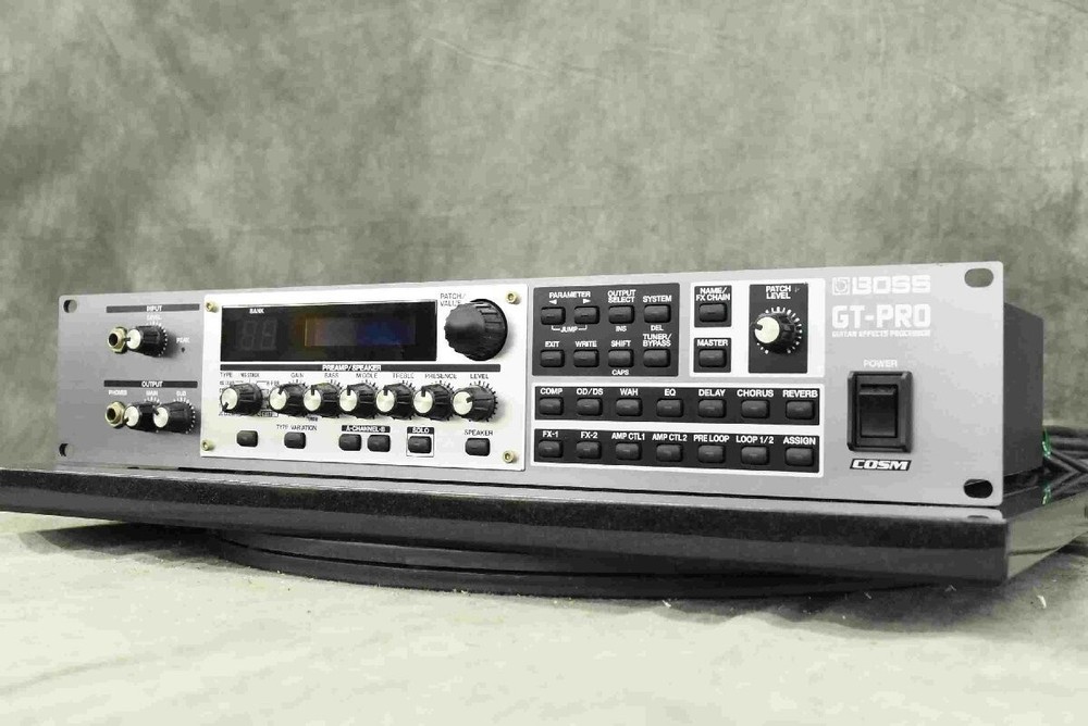 BOSS GT-Pro Guitar Effects Processor Rack Multi