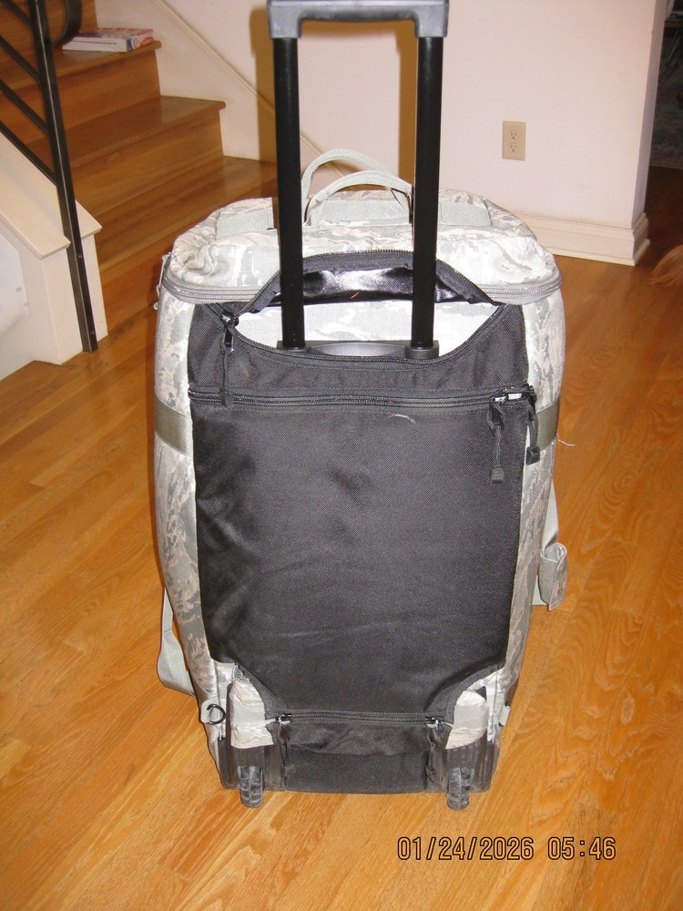 Thin Air Gear Deployment Bag Padded Expandable Rolling Duffle Backpack Style