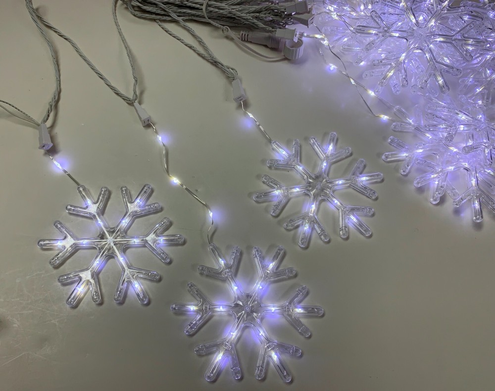 o'o'o . 80 Sparkling LED SNOW FLAKES . Christmas String Lights . Multiple Modes