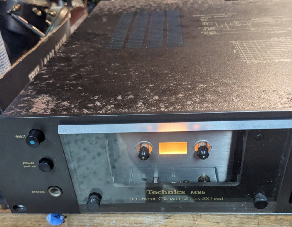 TECHNICS RS-M85 STEREO CASSETTE DECK -Rare Tested and Working