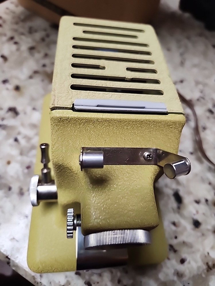 Standard Projector Model 330-A