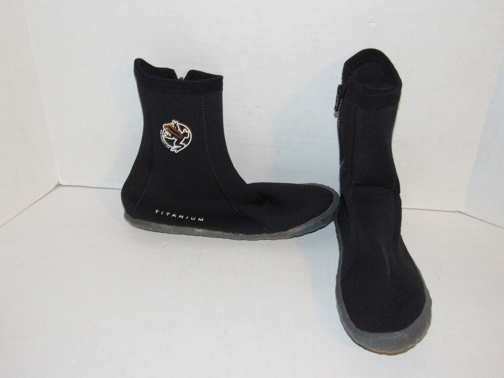 Akona Titanium Dive Black Neoprene Zippered Boots Size 6