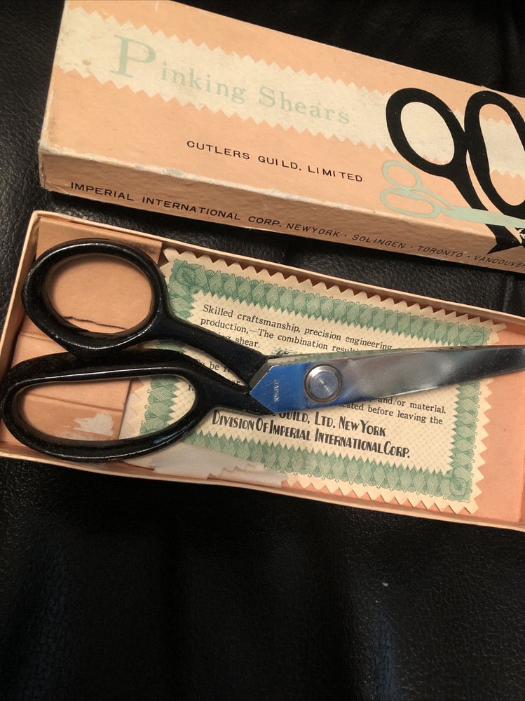 Cutters Guild pinking shears