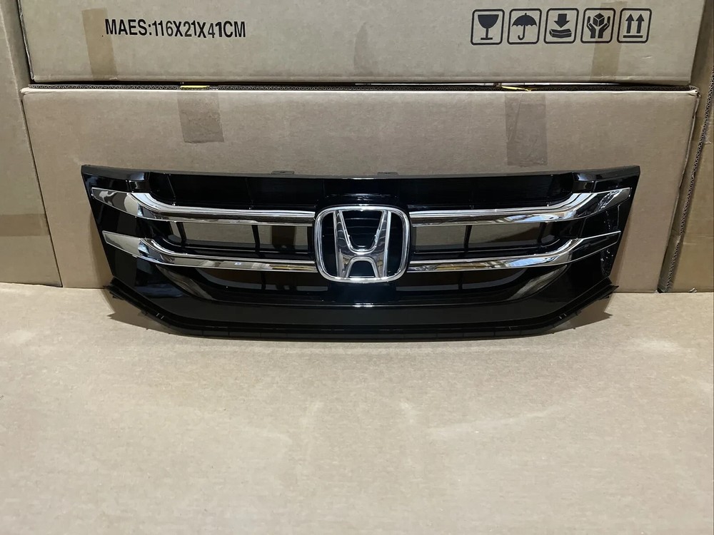 NEW for 2014-2017 Honda Odyssey Front Bumper Upper Grille Assembly & Emblem