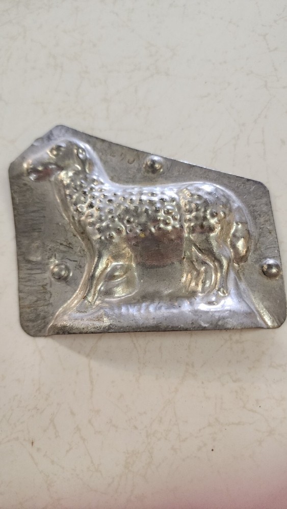 Antique Sheep Half Chocolate Mold
