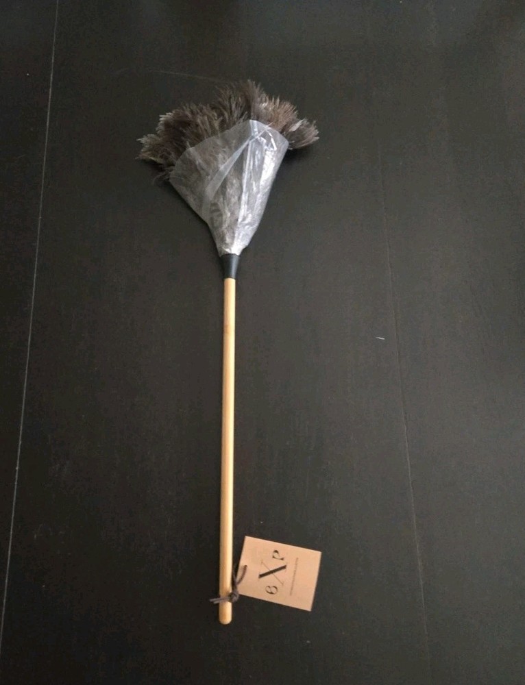 16 Inch Handle Ostrich Feather Duster