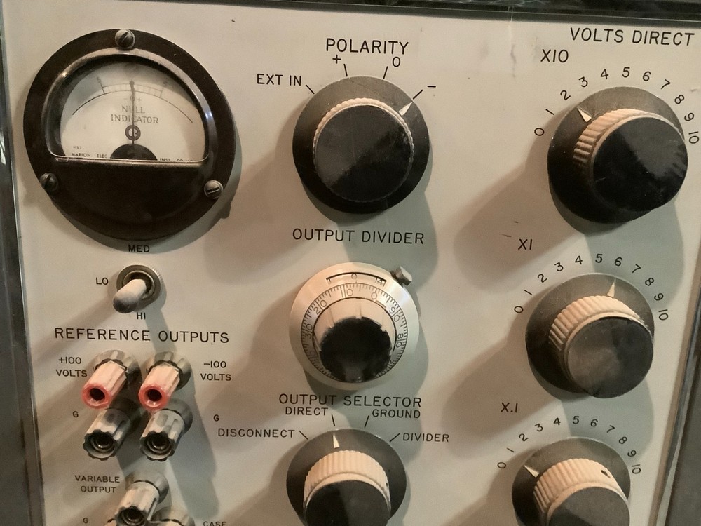 Epsco Secondry Standard Voltage Reference Source Model VR-607
