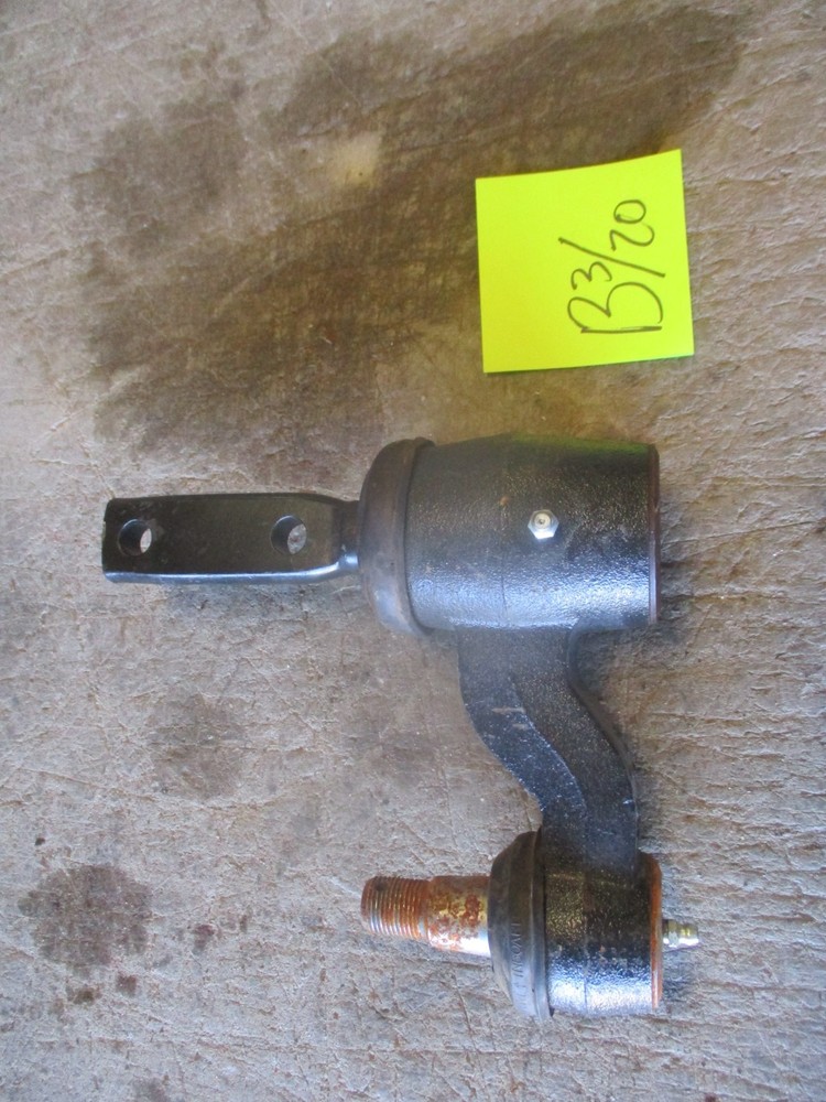 NOS Moog Problem Solver Idler Arm for Sheppard Steering System in HMMWV