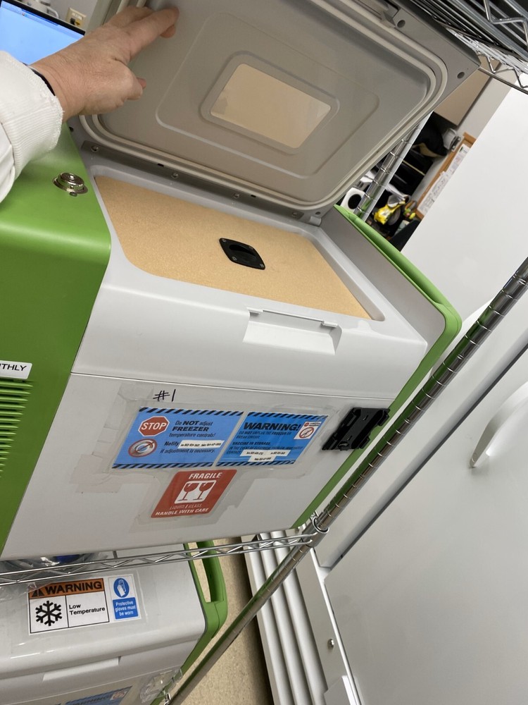 Stirling Ultracold Freezer - ULT25NEU 