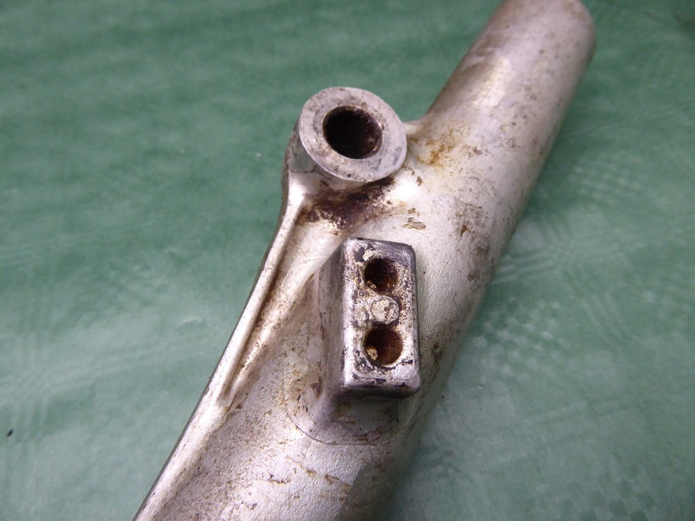 1982 VMX HONDA CR125 250 (int.e*) SUSPENSION FRONT FORK LEG FORK STRUT 36mm