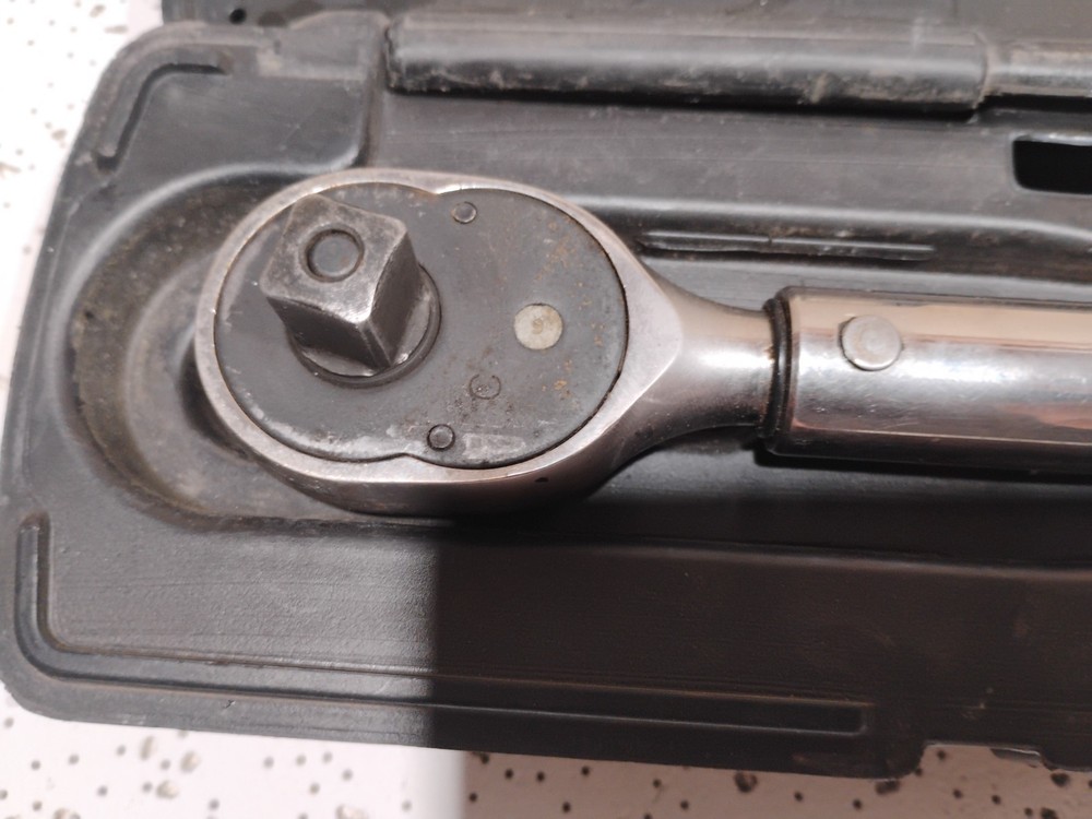 Wright Tool 4477 1/2" Dr Micro-Adjustable Torque Wrench 20-150 Ft Lbs. with Case