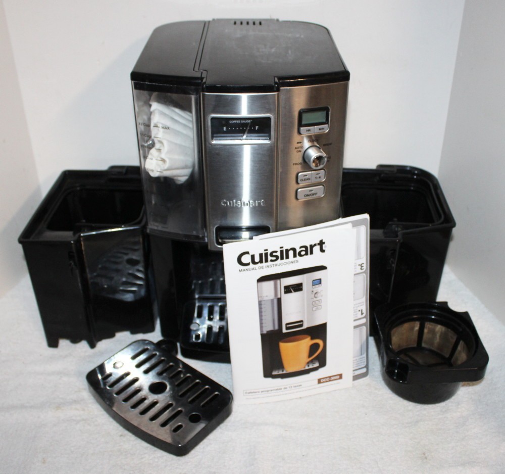 Cuisinart DCC-3000P1 Programmable 12 Cup Coffeemaker in Box + Extras ~ Working