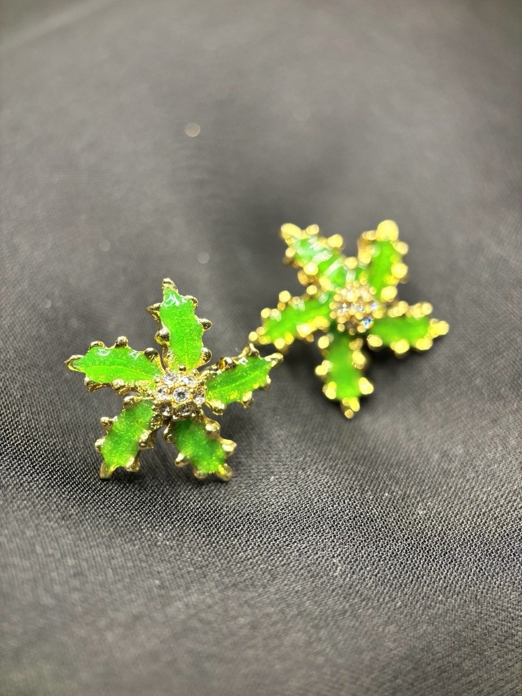 Vintage Green Floral Crystal Studs Earrings