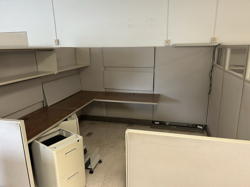 (12) Herman Miller Office Cubicles Workstations