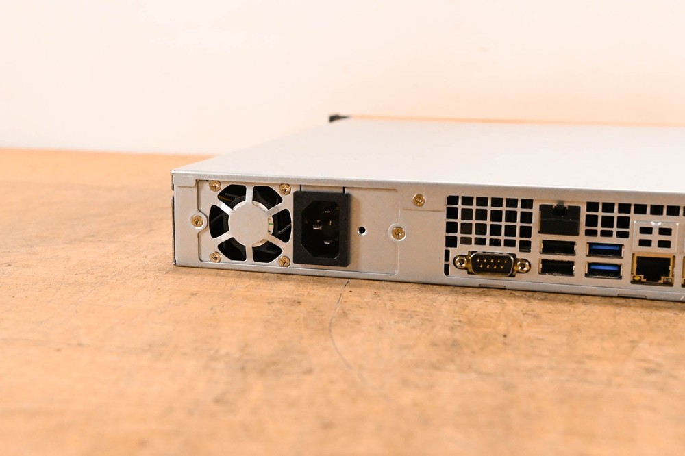 LiveU LU2000 Dual HD Output Decoder Server CG01T4X